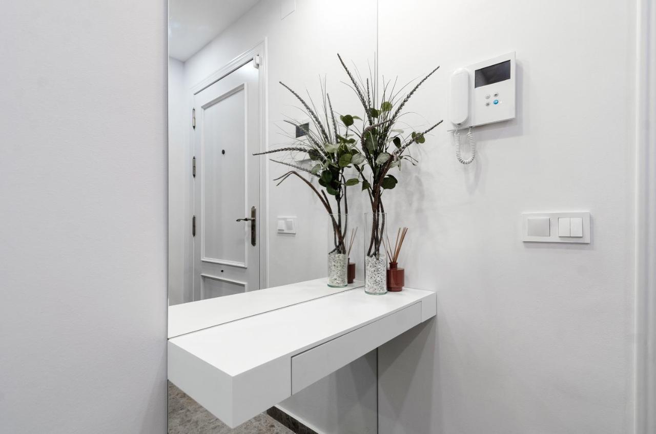 Luxury Blue Coast Seaside Retreat Marbella Apartment ภายนอก รูปภาพ