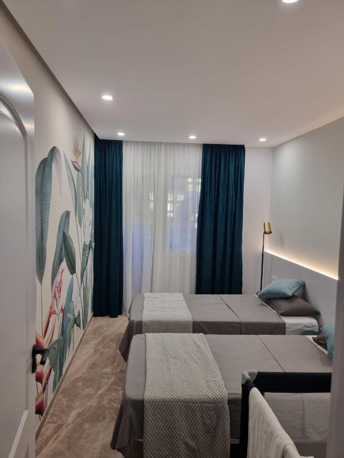 Luxury Blue Coast Seaside Retreat Marbella Apartment ภายนอก รูปภาพ
