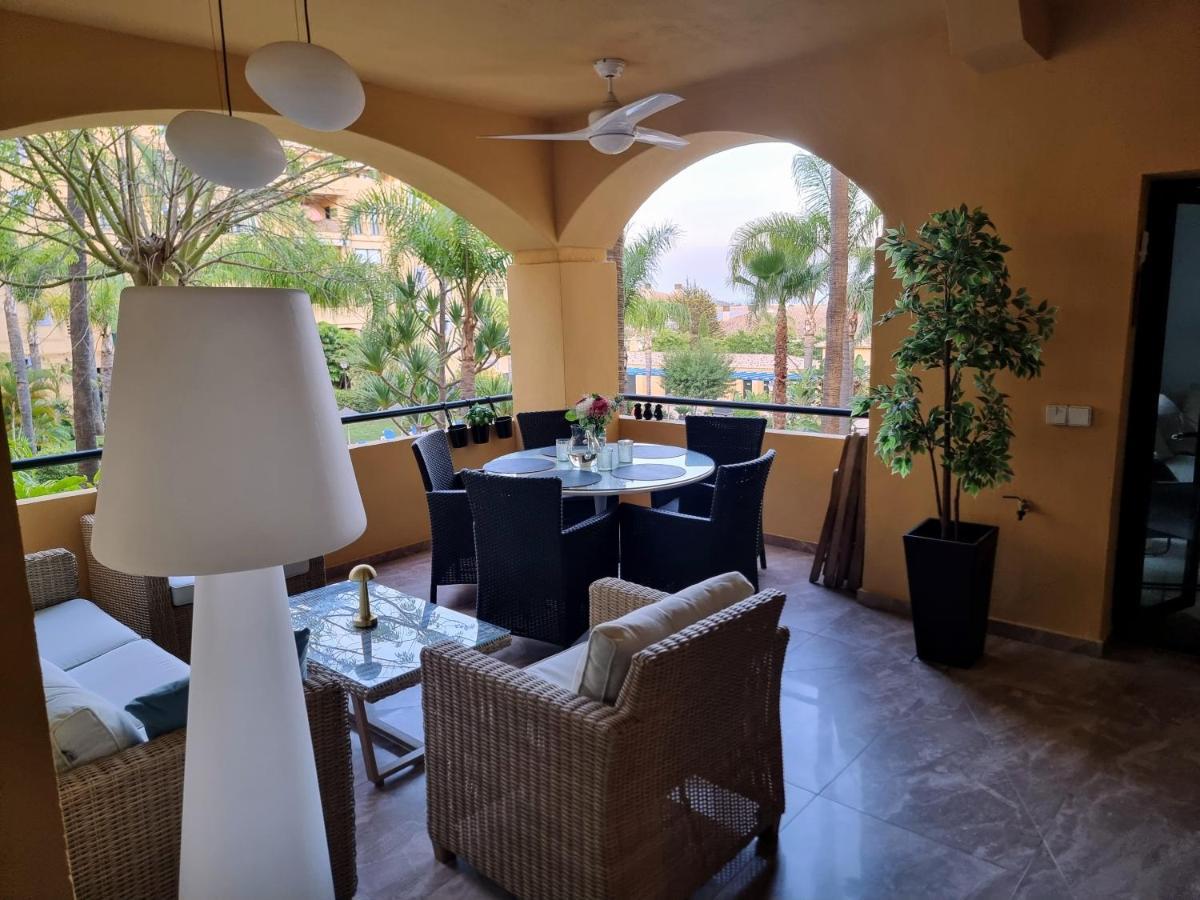 Luxury Blue Coast Seaside Retreat Marbella Apartment ภายนอก รูปภาพ