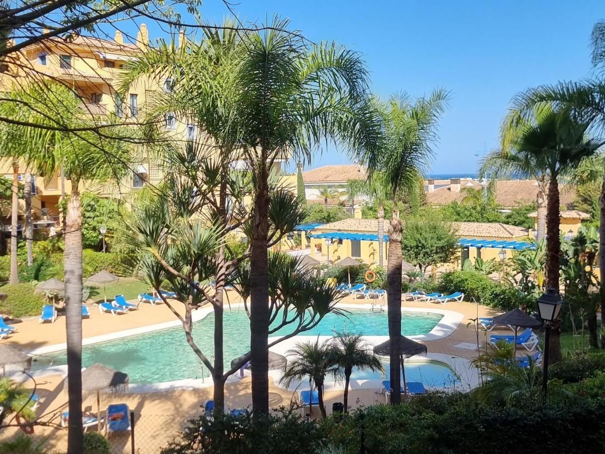 Luxury Blue Coast Seaside Retreat Marbella Apartment ภายนอก รูปภาพ