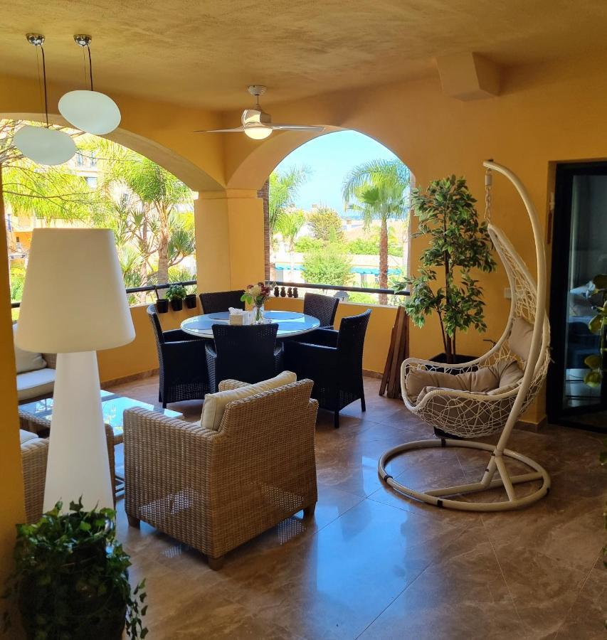 Luxury Blue Coast Seaside Retreat Marbella Apartment ภายนอก รูปภาพ