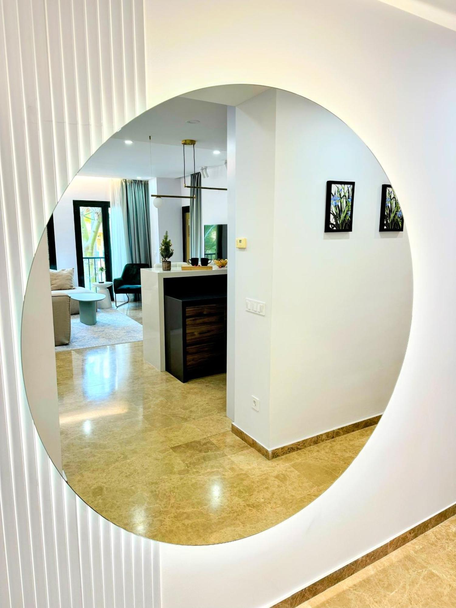 Luxury Blue Coast Seaside Retreat Marbella Apartment ภายนอก รูปภาพ
