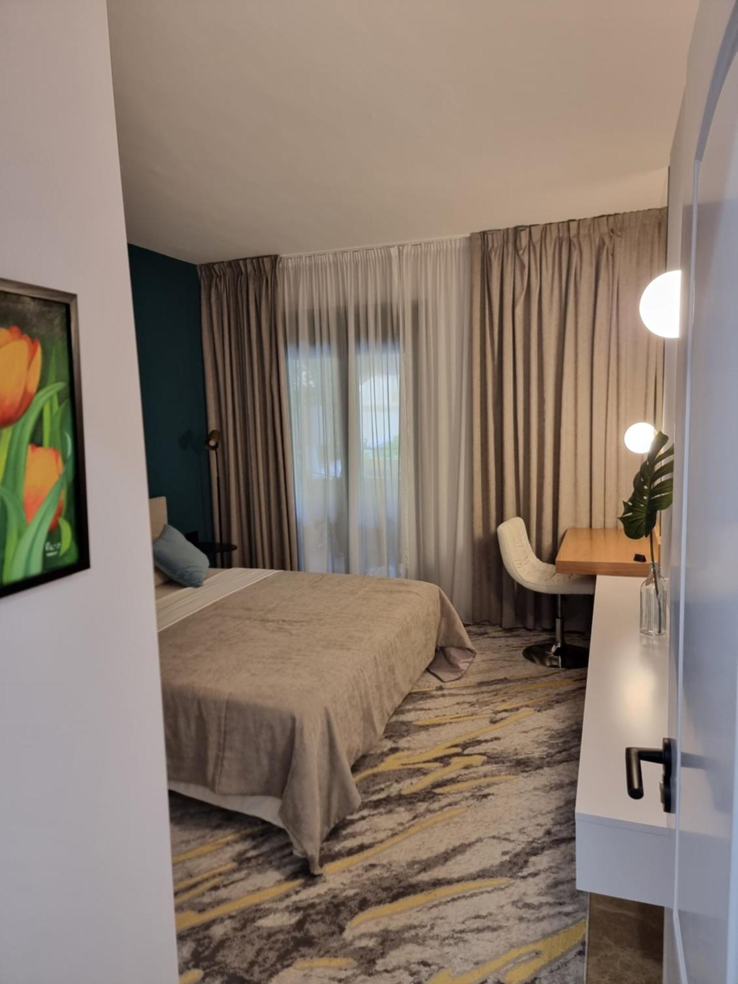 Luxury Blue Coast Seaside Retreat Marbella Apartment ภายนอก รูปภาพ
