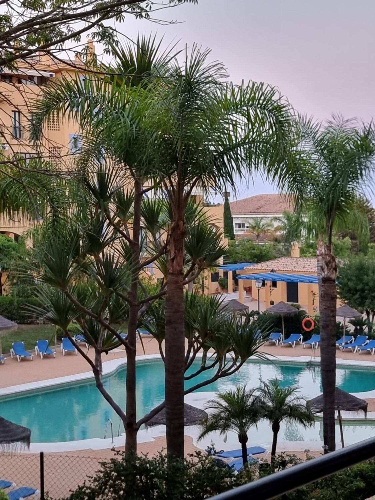 Luxury Blue Coast Seaside Retreat Marbella Apartment ภายนอก รูปภาพ